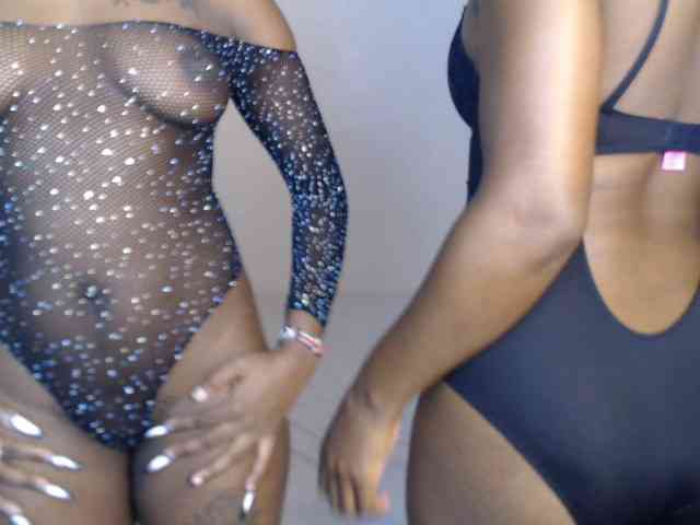 Crystalxebony webcam