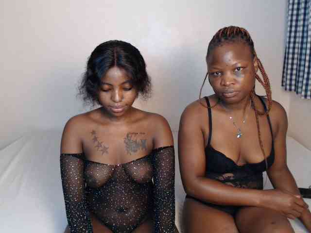 Crystalxebony webcam