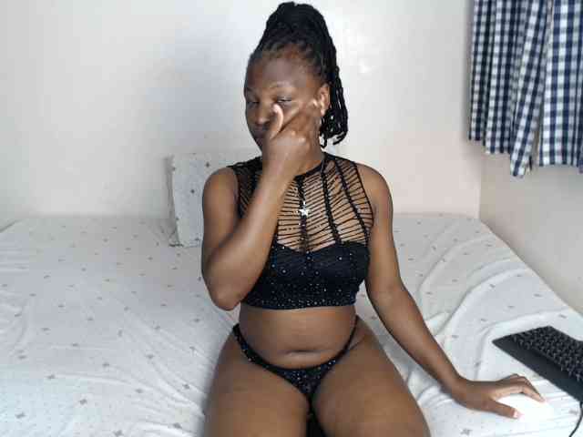 Crystalxebony webcam