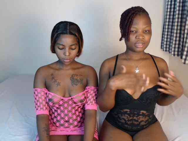 Crystalxebony webcam