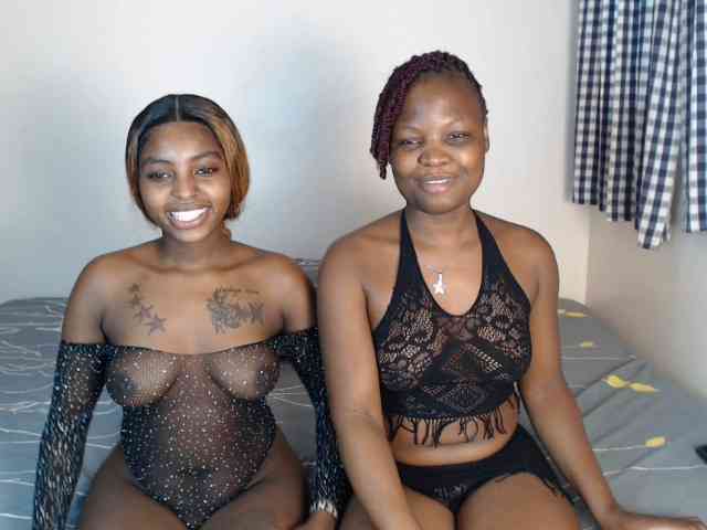 Crystalxebony webcam