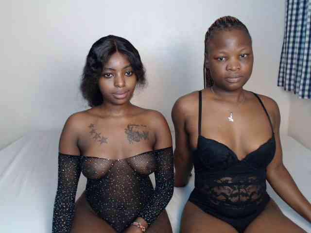 Crystalxebony webcam