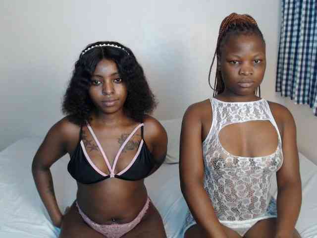 Crystalxebony webcam