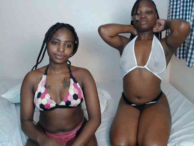 Crystalxebony webcam