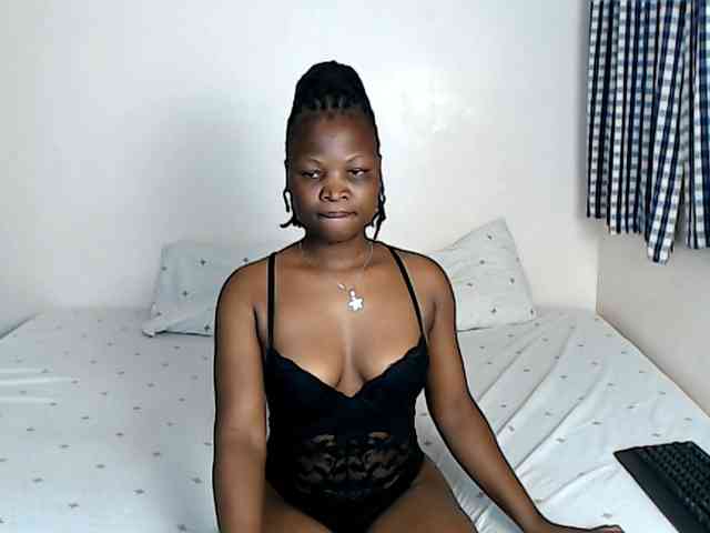 Crystalxebony webcam