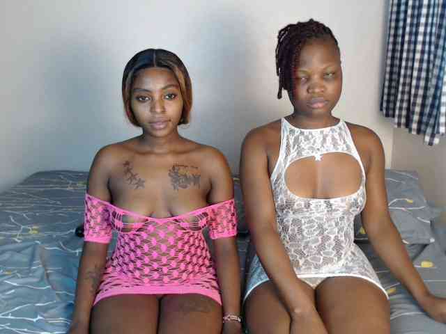 Crystalxebony webcam