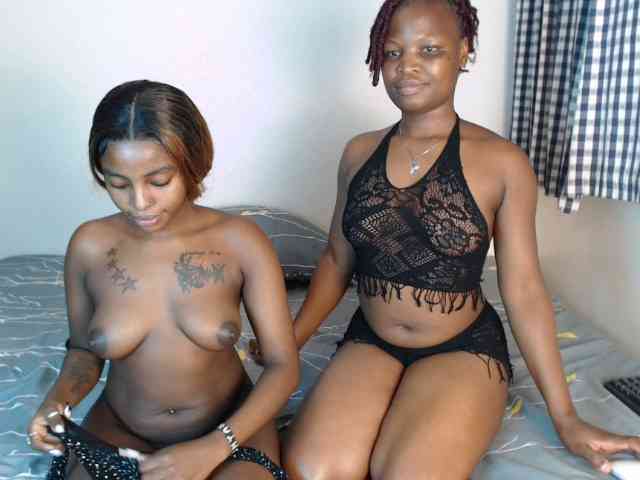 Crystalxebony webcam