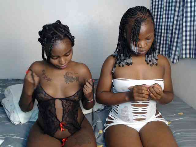 Crystalxebony webcam