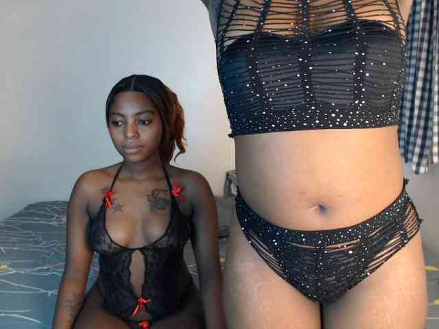 Crystalxebony webcam