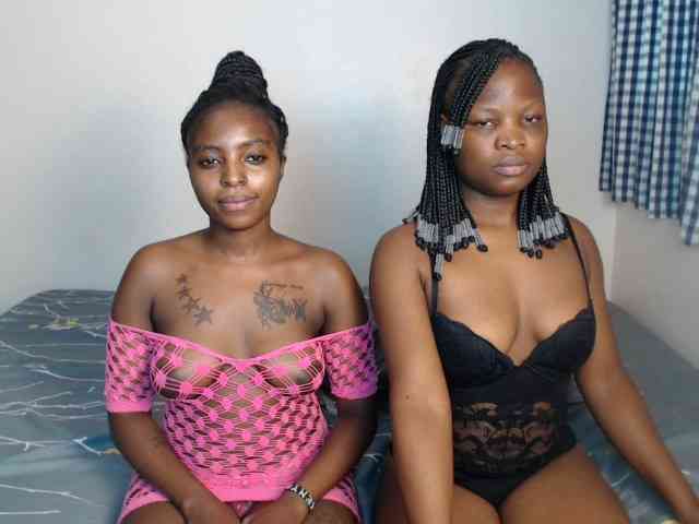 Crystalxebony webcam