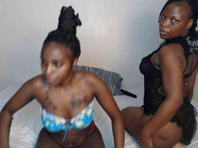 Crystalxebony webcam