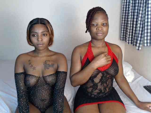 Crystalxebony webcam