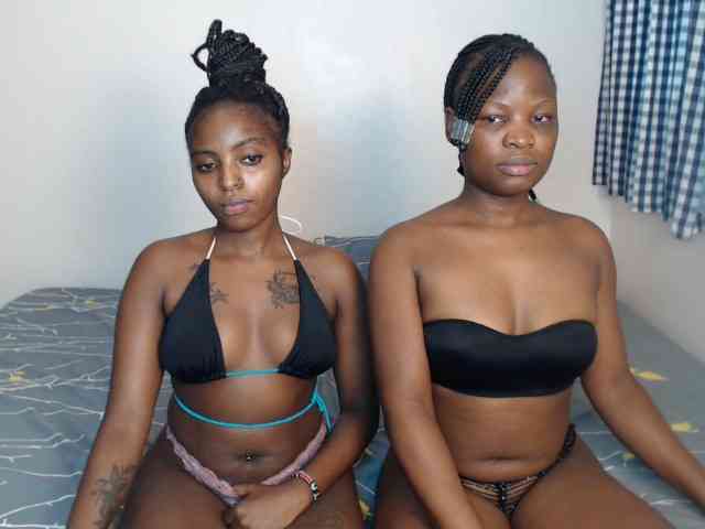 Crystalxebony webcam