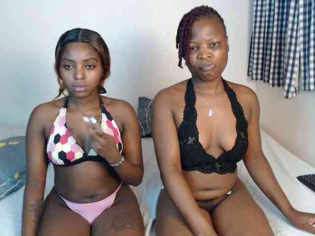 Crystalxebony webcam