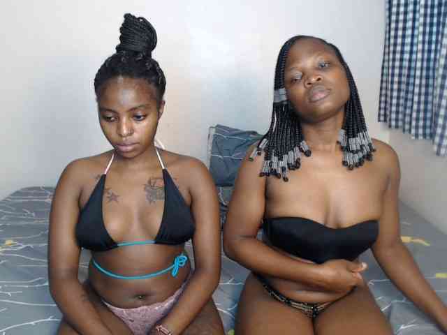 Crystalxebony webcam