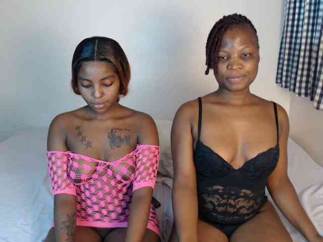 Crystalxebony webcam