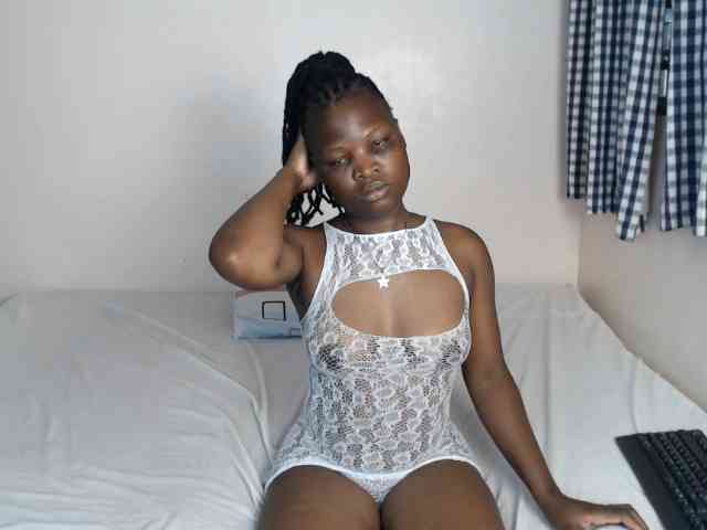 Crystalxebony webcam