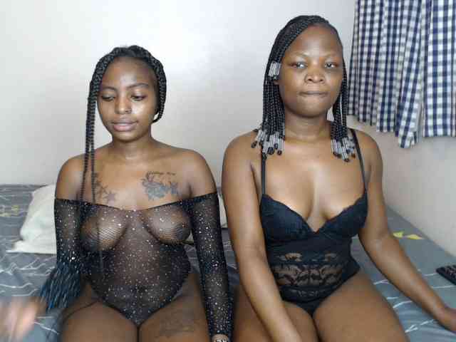 Crystalxebony webcam