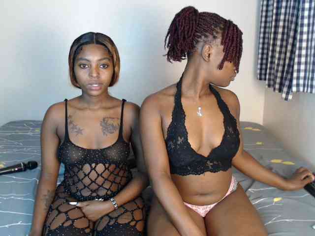 Crystalxebony webcam