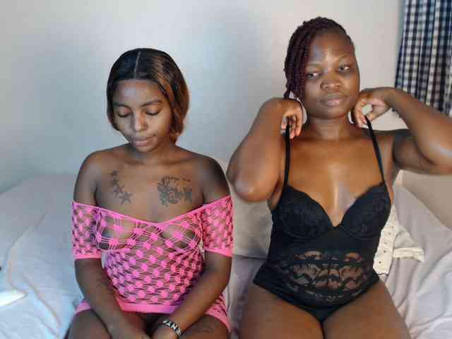 Crystalxebony webcam