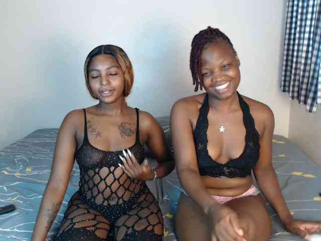 Crystalxebony webcam