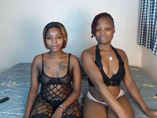Crystalxebony webcam