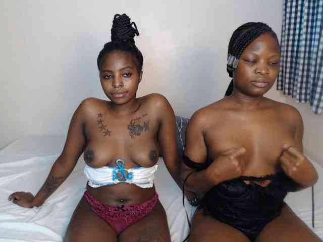 Crystalxebony webcam