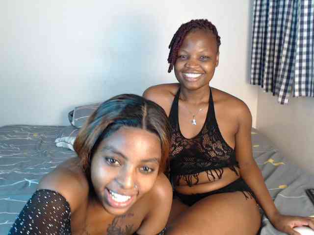 Crystalxebony webcam