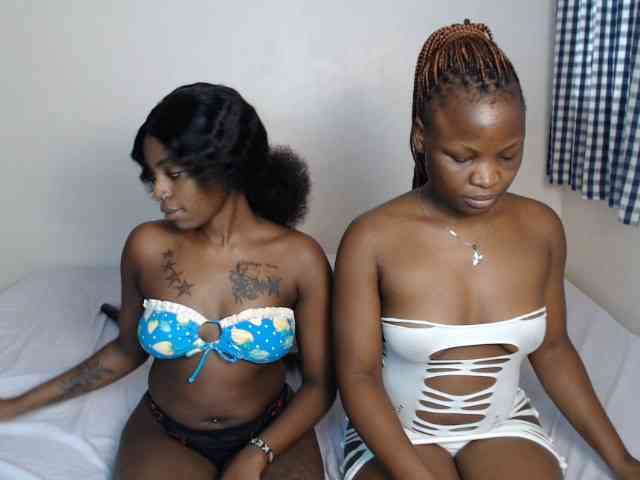 Crystalxebony webcam