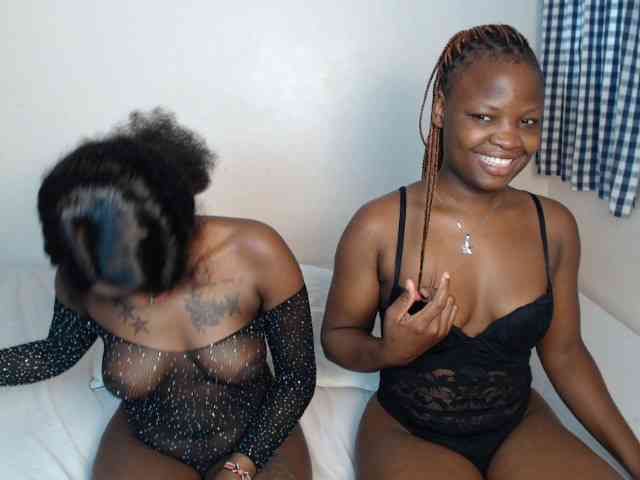 Crystalxebony webcam