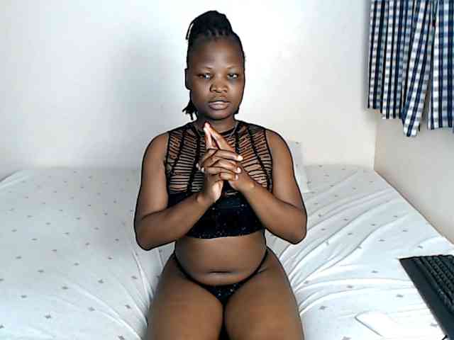 Crystalxebony webcam