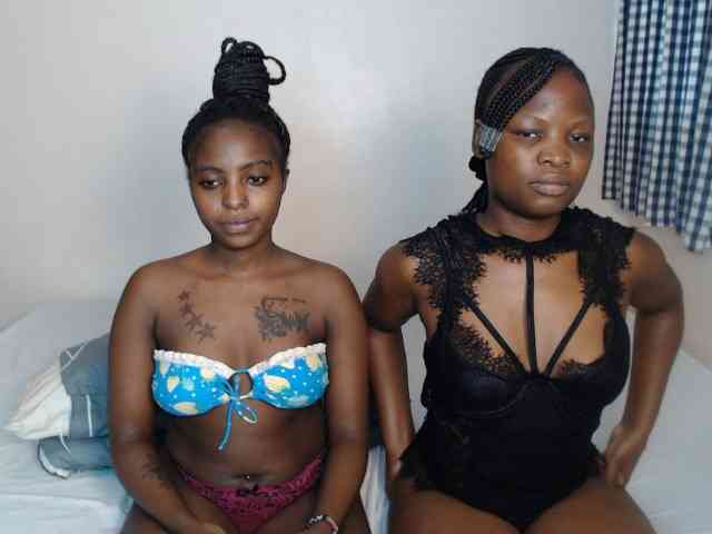 Crystalxebony webcam