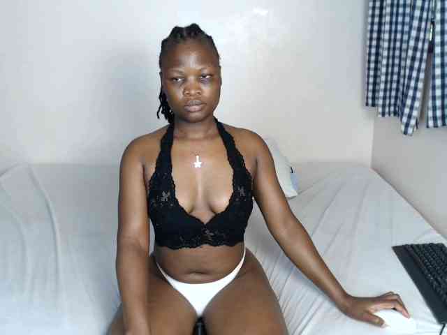 Crystalxebony webcam