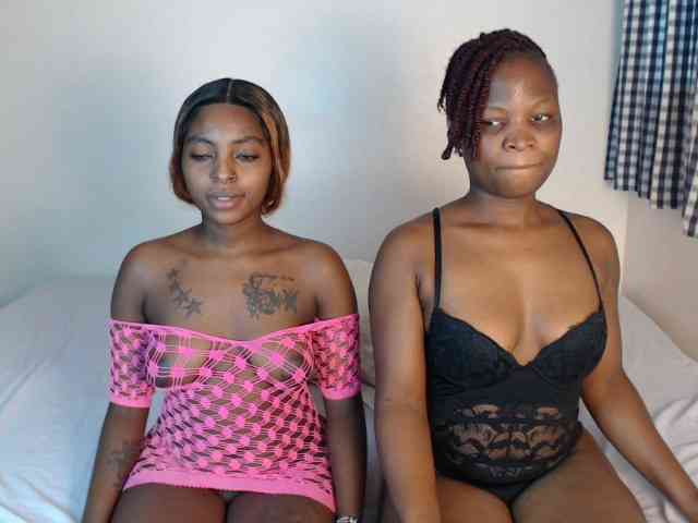 Crystalxebony webcam