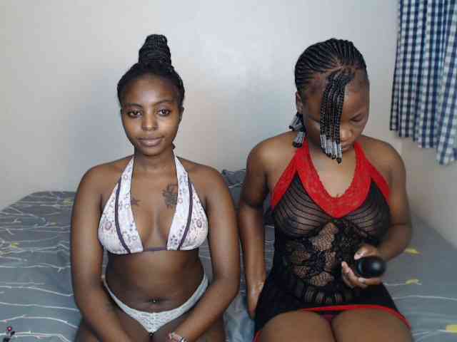 Crystalxebony webcam