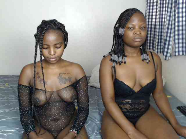 Crystalxebony webcam