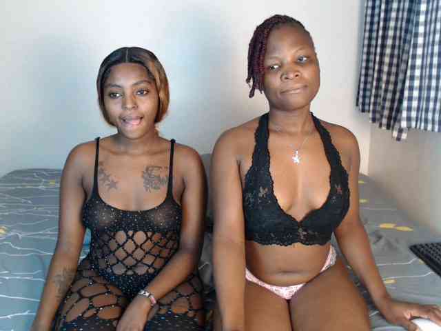 Crystalxebony webcam