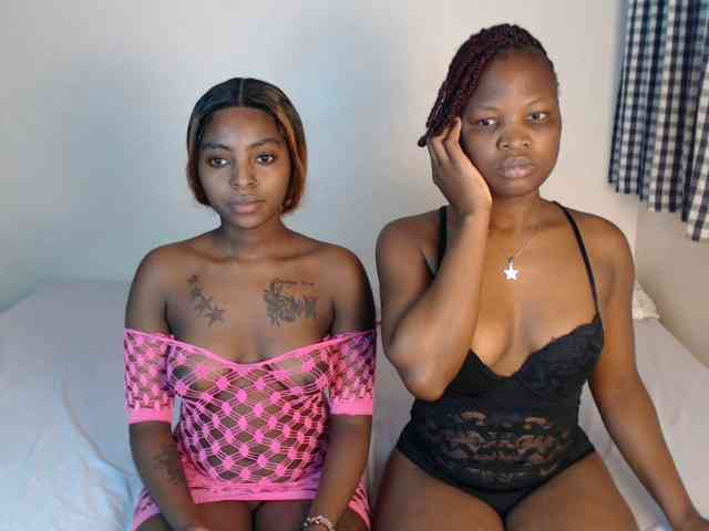 Crystalxebony webcam