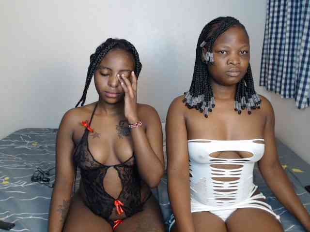 Crystalxebony webcam
