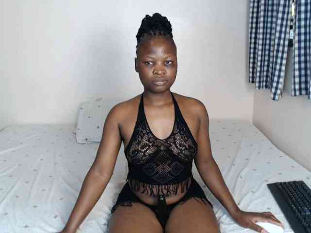 Crystalxebony webcam