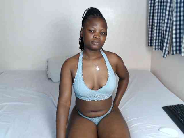 Crystalxebony webcam