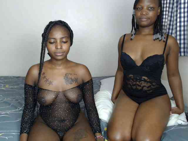 Crystalxebony webcam