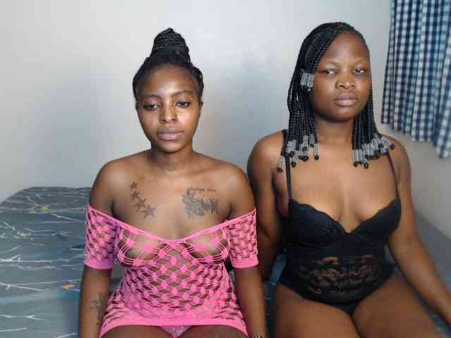 Crystalxebony webcam