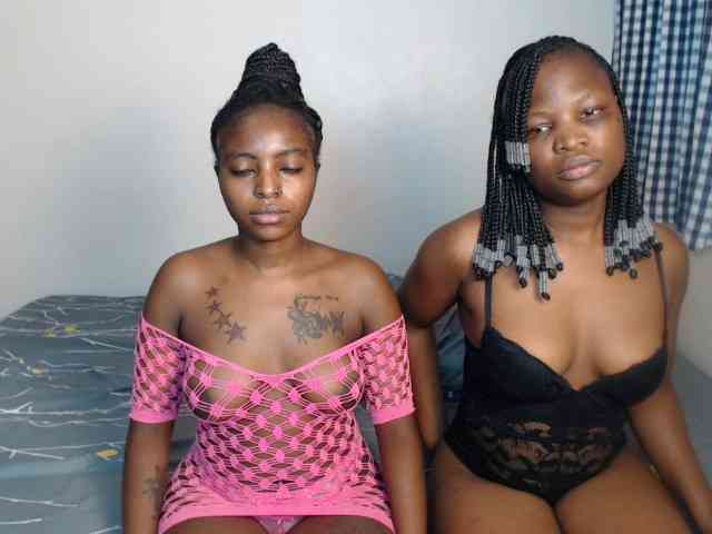 Crystalxebony webcam