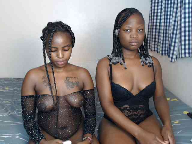Crystalxebony webcam