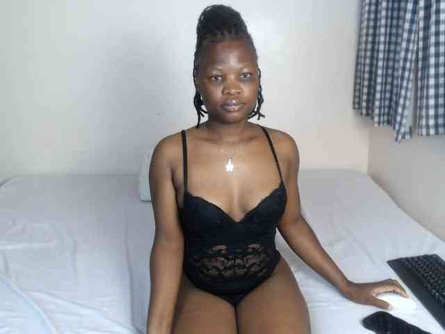 Crystalxebony webcam