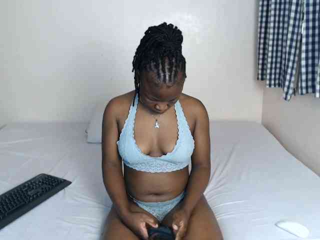 Crystalxebony webcam