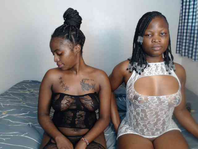 Crystalxebony webcam