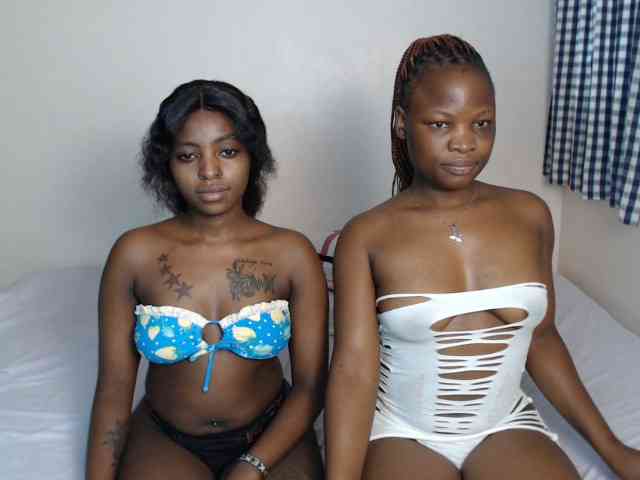 Crystalxebony webcam