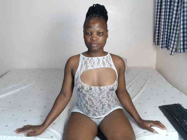 Crystalxebony webcam